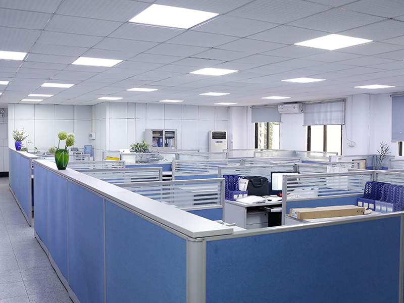 Guangzhou Youguang Optoelectronics office workspace